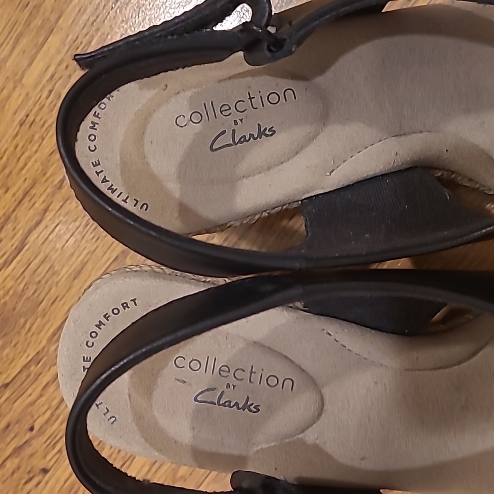 Clark black wedge sandal. - Picture 2 of 5